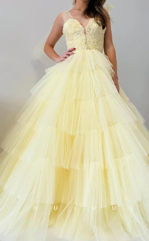 G3765 - Chic & Modern A-Line Strapless Sleeveless Appliques Tulle Tiered Long Prom Dress